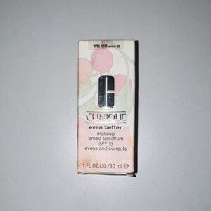 Clinique Even Better Makeup - Peach and Pink Packaging